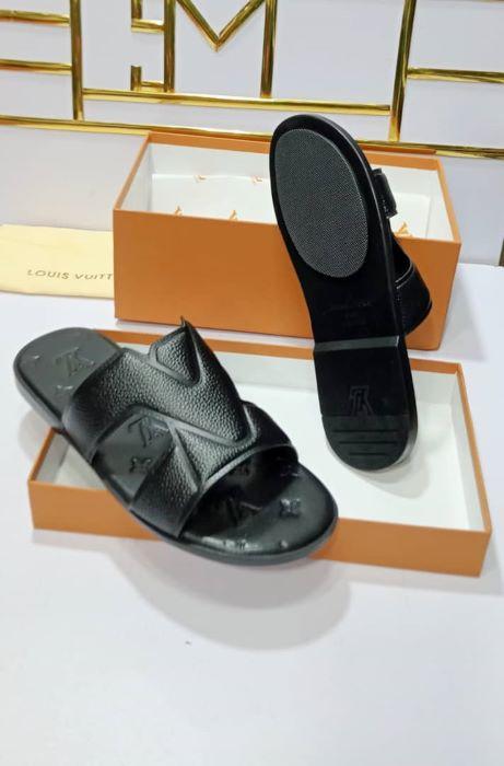Louis Vuitton Slippers