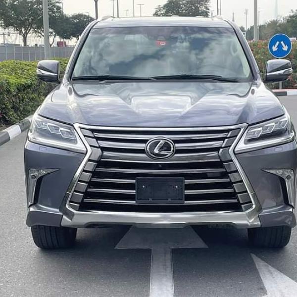 2018 LEXUS LX 570
